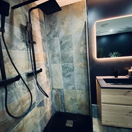 Apartment Nuit D Exception Avec Jacuzzi *